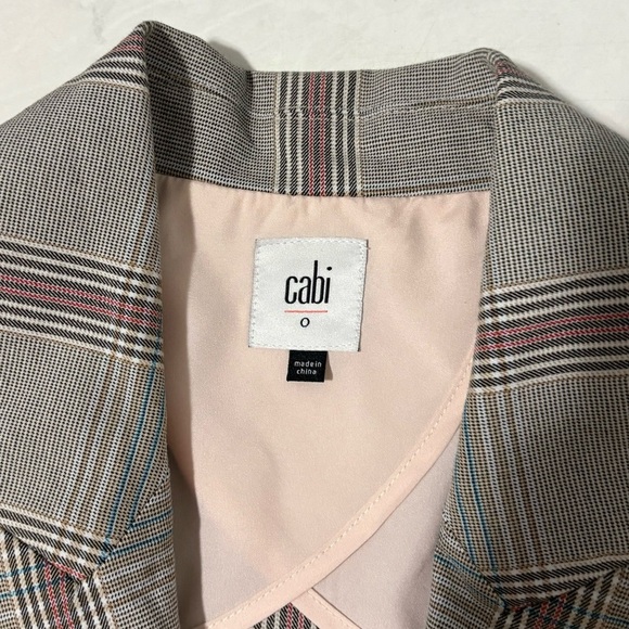 Cabi Gray Pink Plaid Boxy Oversized Blazer Size 0 Academia Business Fall City - Picture 4 of 7